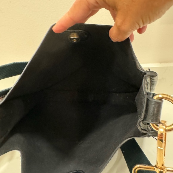 Ah Dorned classic messenger purse bag. Aztec strap. - Picture 6 of 11